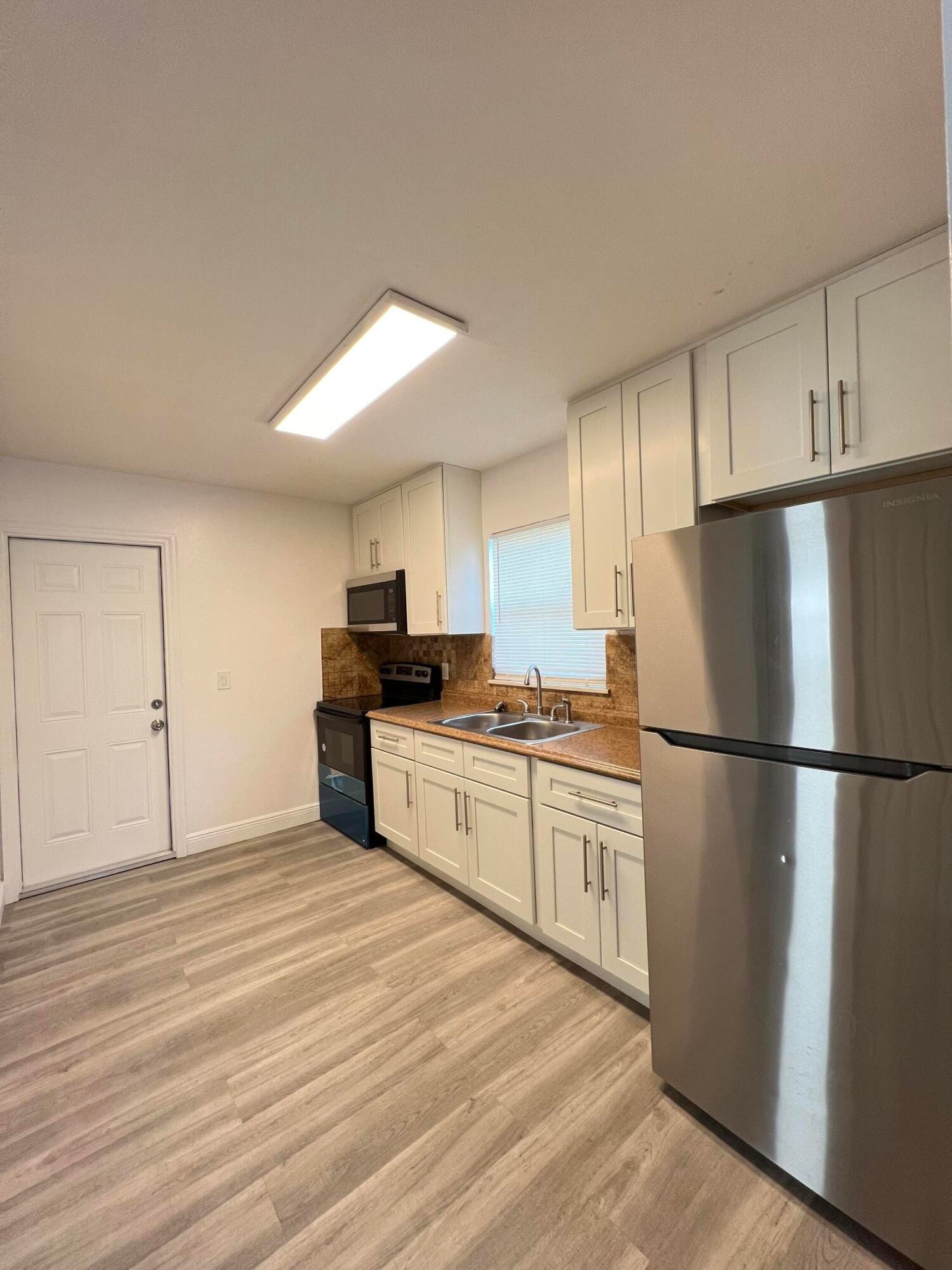 1775 Highland Avenue 4, Vero Beach, FL 32960 photo 5