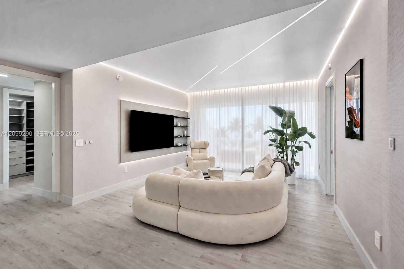 18101 Collins Avenue 602, Sunny Isles Beach, FL 33160 photo 7