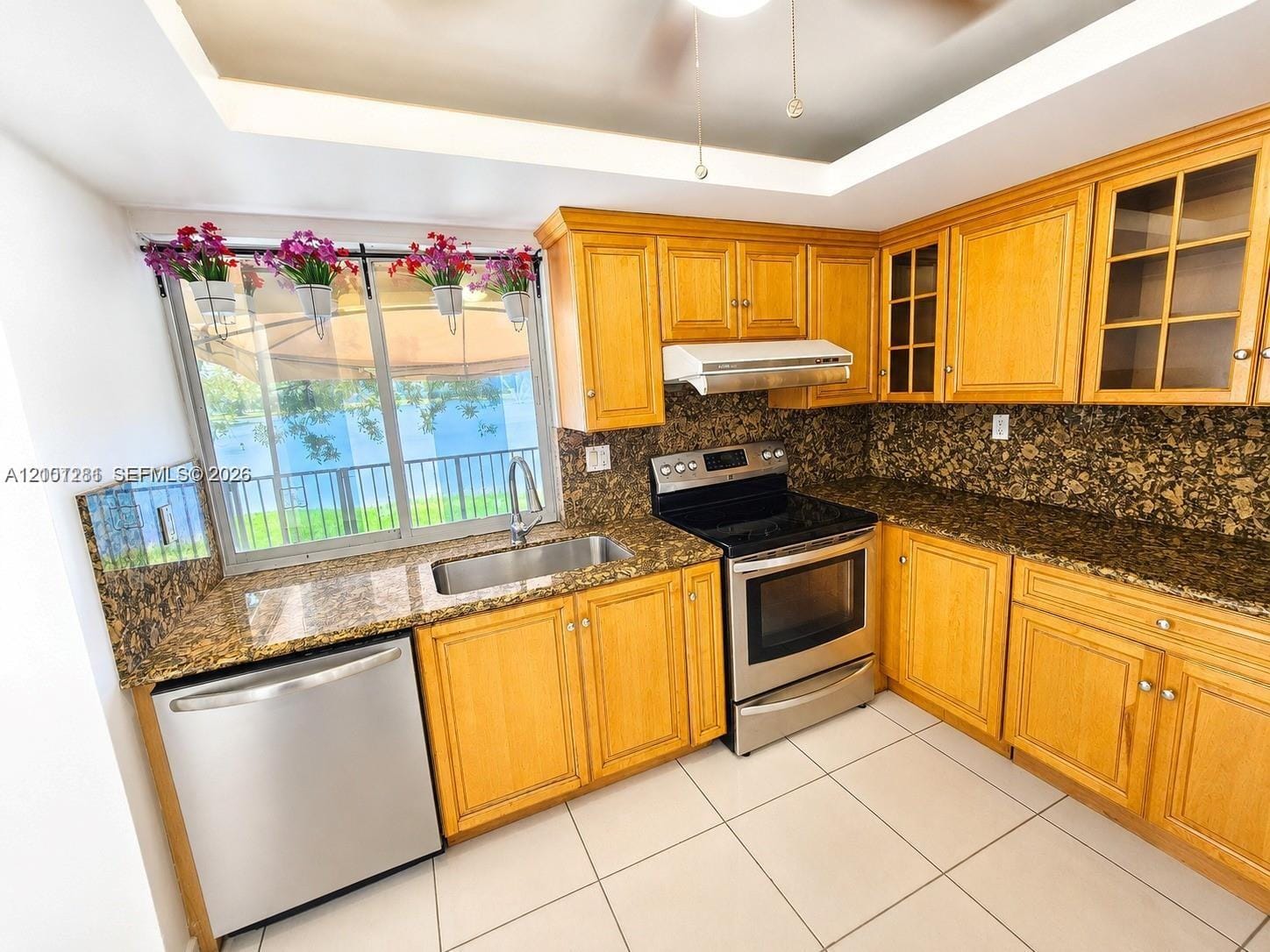 9135 Fontainebleau Boulevard 7 — photo 4