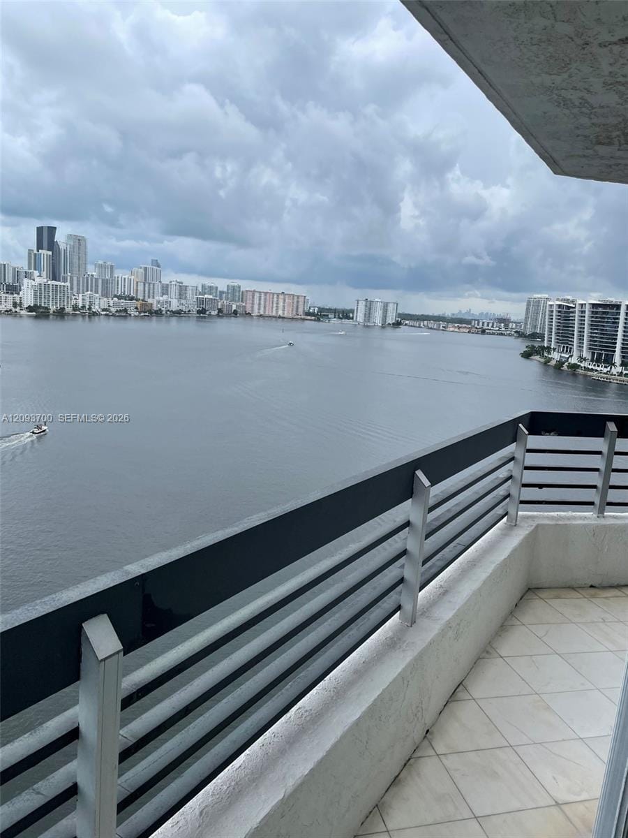 19101 NE 36th Court 1612, Aventura, FL 33180 photo 2