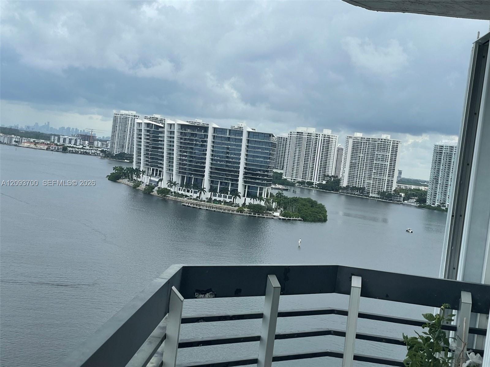 19101 NE 36th Court 1612, Aventura, FL 33180 photo 10