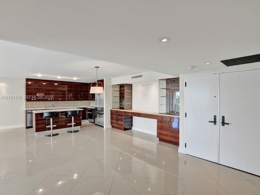 2 Grove Isle Drive B305 — photo 9