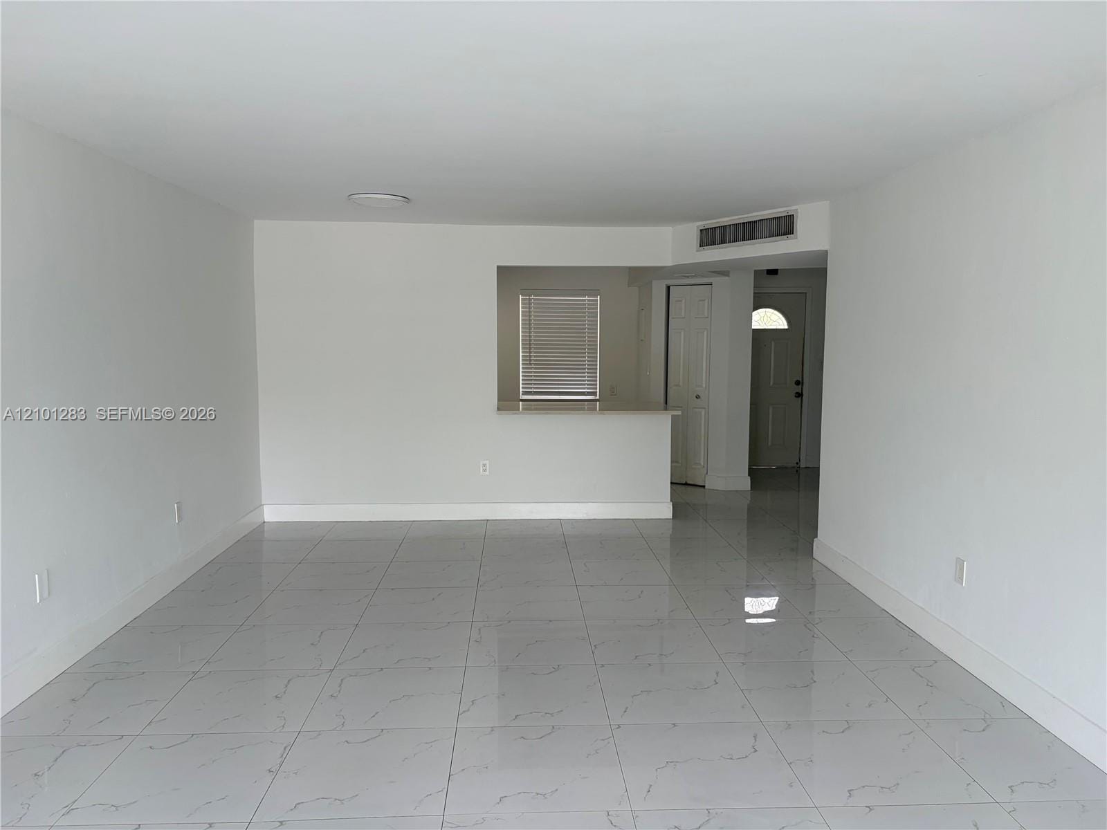 1401 NE 191st Street D201, Miami, FL 33179 photo 3