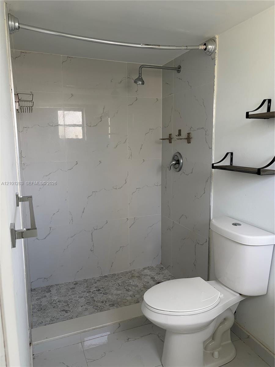 1401 NE 191st Street D201, Miami, FL 33179 photo 9