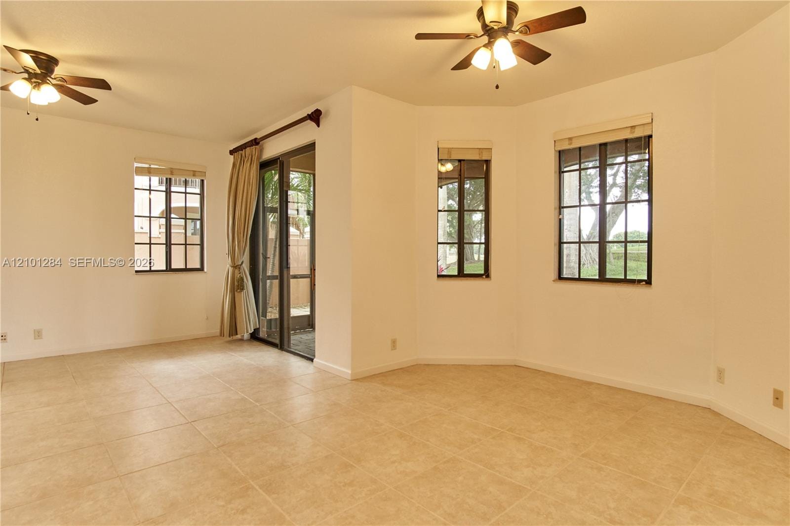 2707 Center Ct Drive 1-15, Weston, FL 33332 photo 8