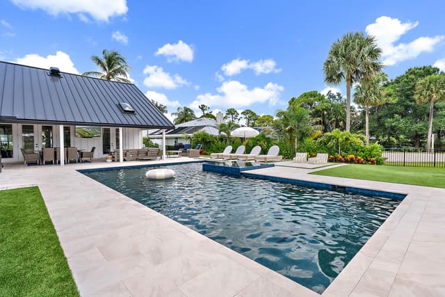 6204 SAND PINE Court, Jupiter, FL 33458