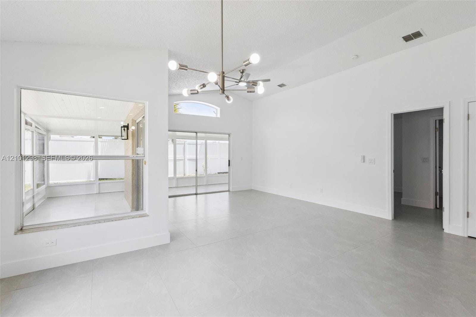 2625 Walden Court, FL 34743 photo 6