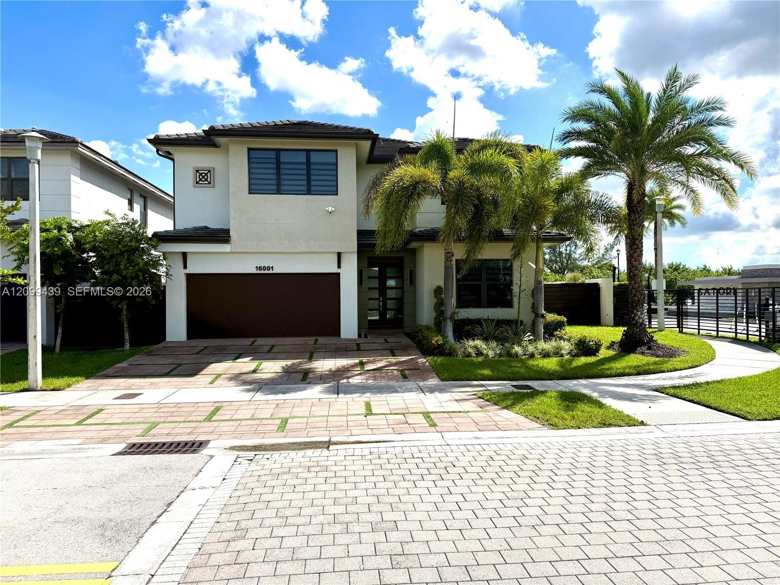 16001 NW 87th Court, Miami Lakes, FL 33018 photo 4