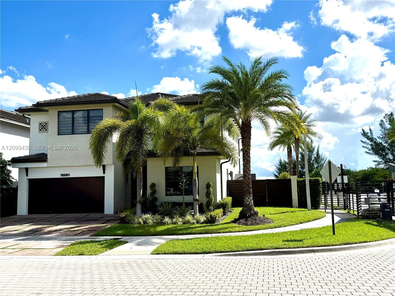 16001 NW 87th Court, Miami Lakes, FL 33018 photo 5