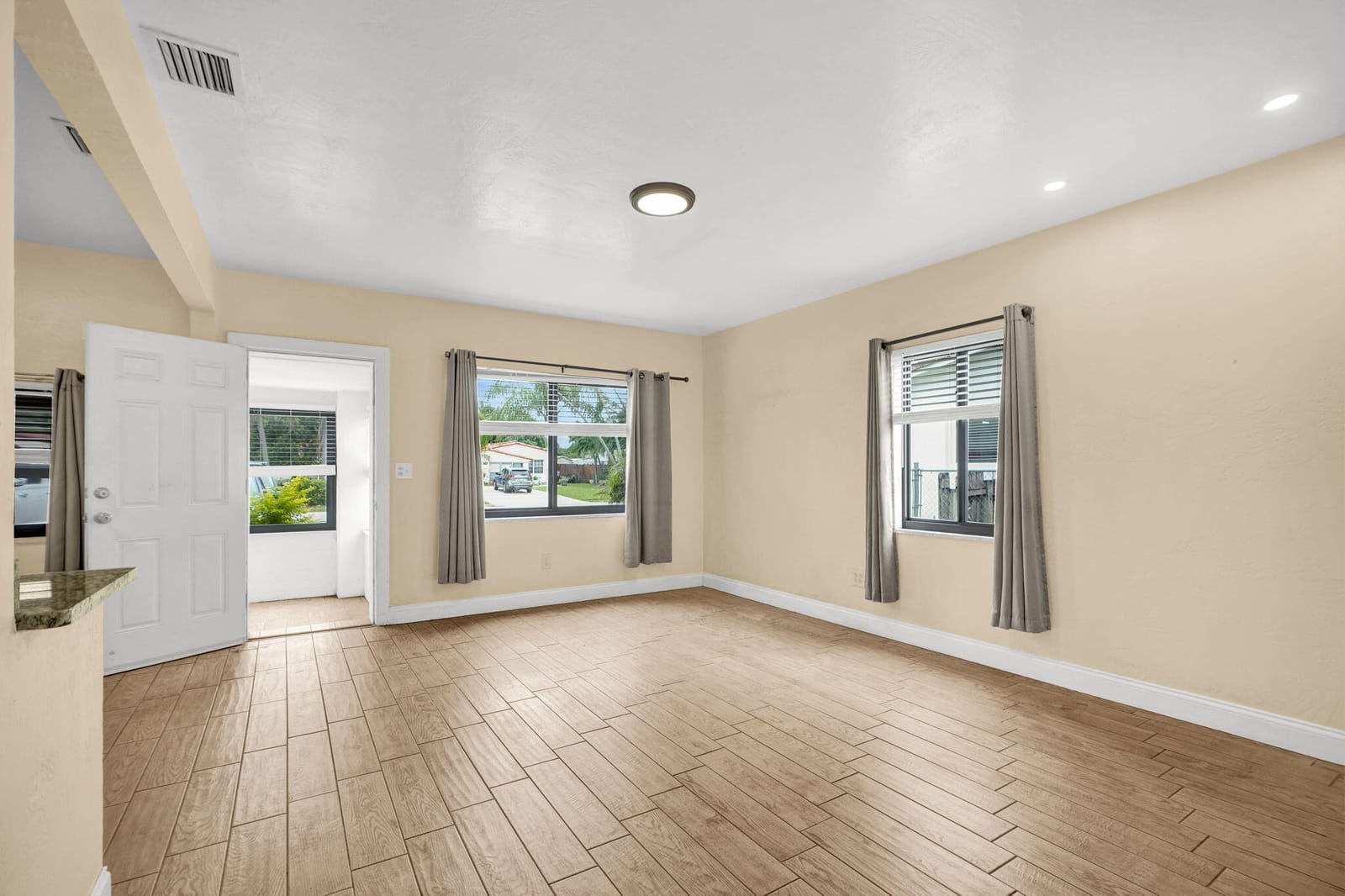 1532 NE 173RD Street, North Miami Beach, FL 33162 photo 14
