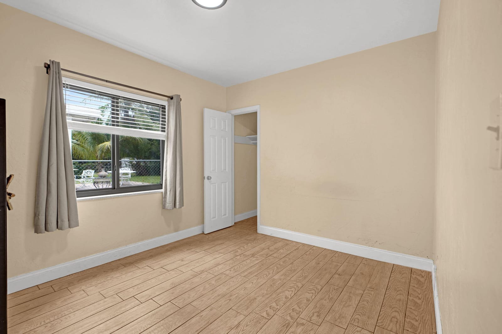 1532 NE 173RD Street, North Miami Beach, FL 33162 photo 25