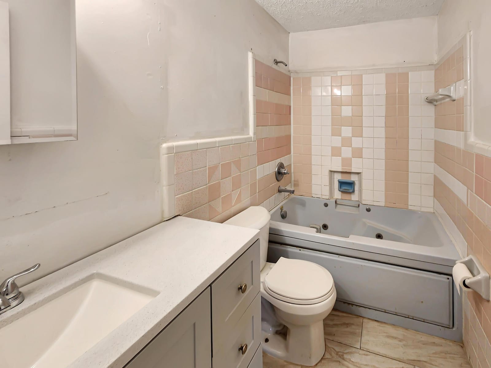 1712 AVENUE O, Fort Pierce, FL 34950 photo 4
