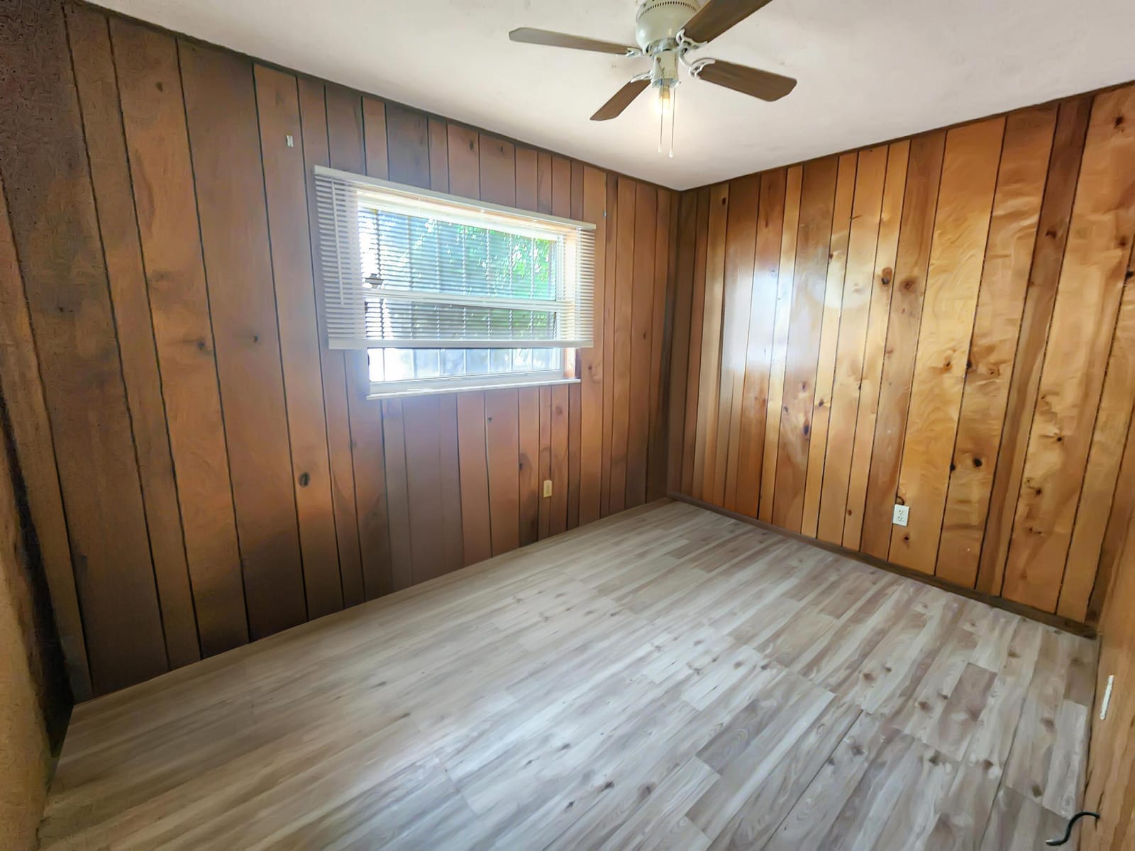 1712 AVENUE O, Fort Pierce, FL 34950 photo 6