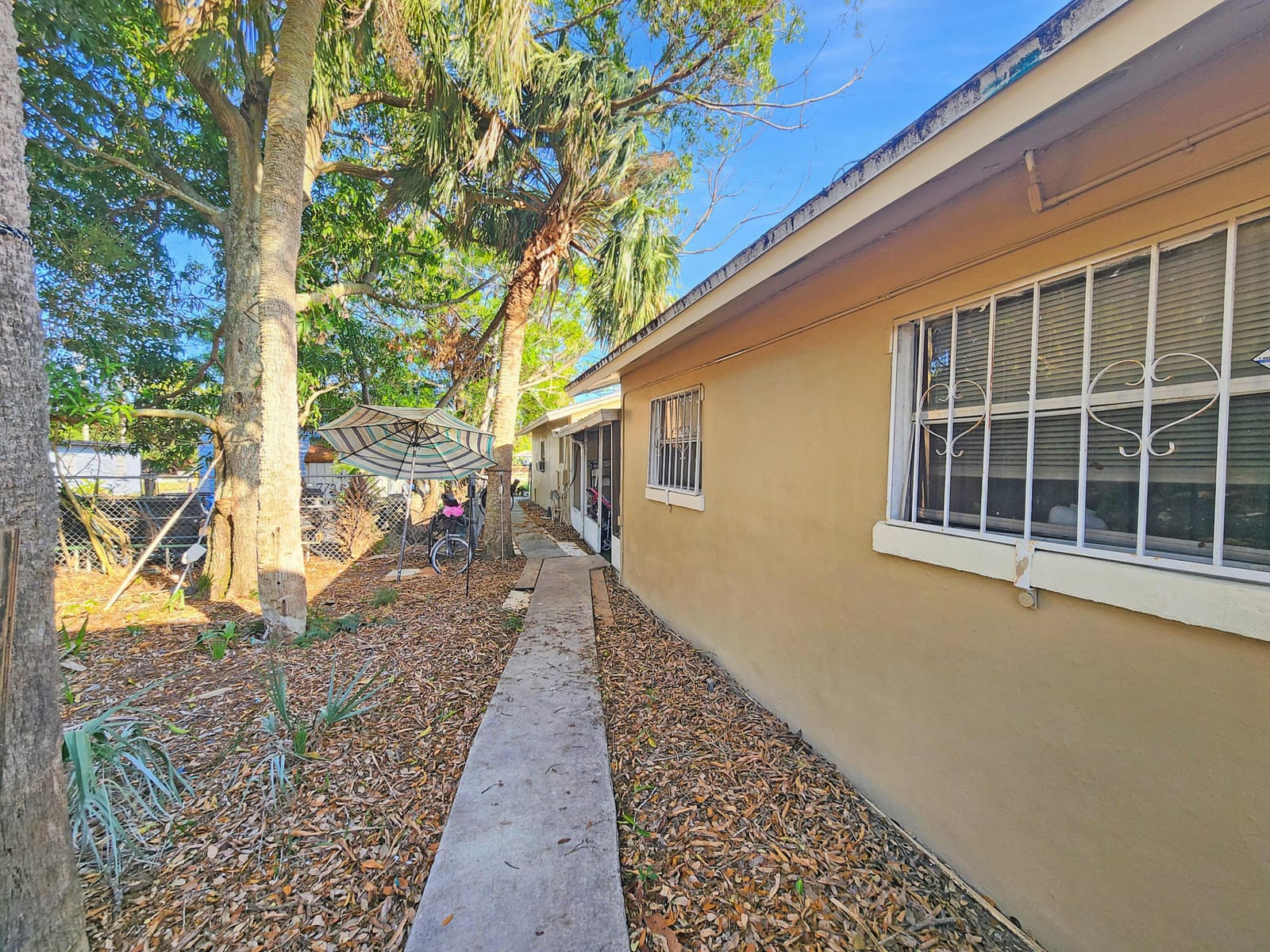 1712 AVENUE O, Fort Pierce, FL 34950 photo 8