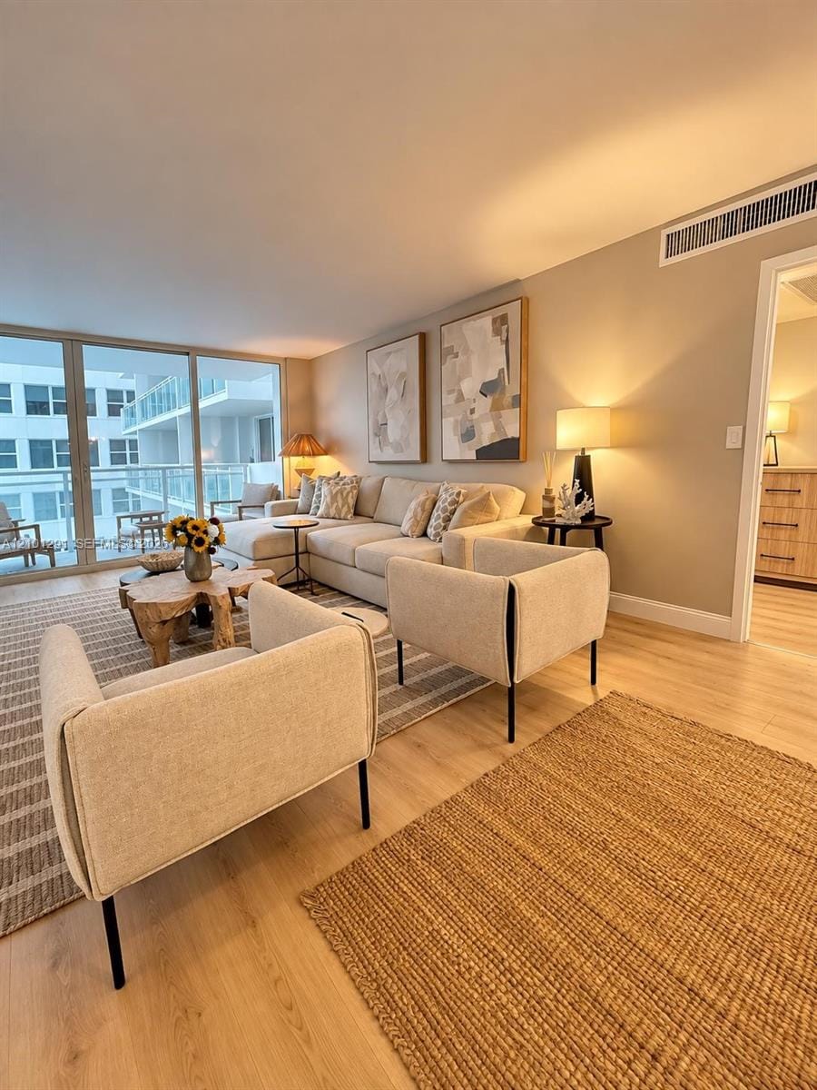 2030 S Ocean Drive 1004, Hallandale Beach, FL 33009 photo 2