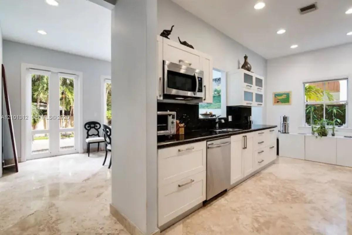 1725 Tigertail Avenue, Miami, FL 33133 photo 5