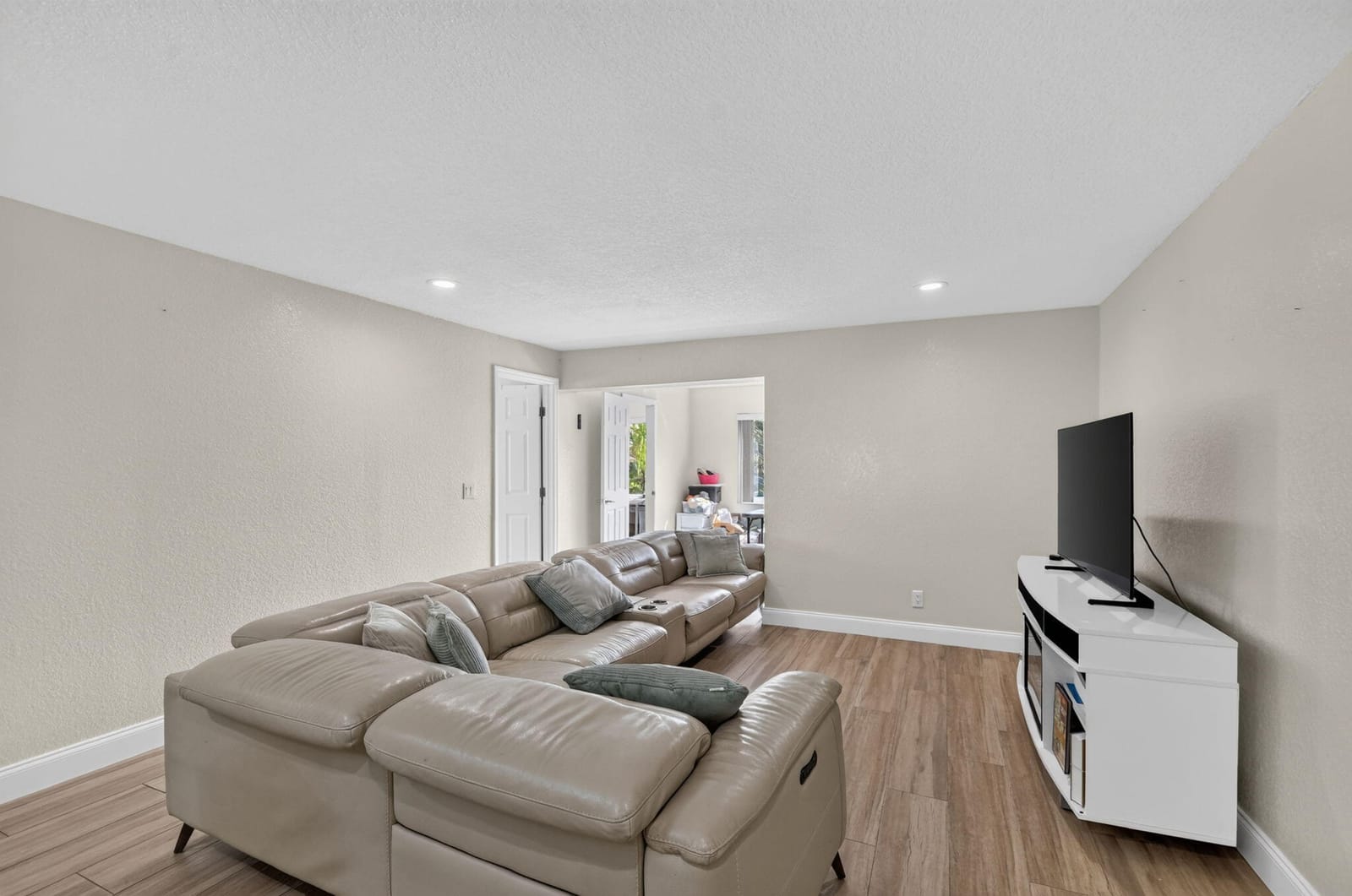 7099 PINE MANOR Drive, Lake Worth, FL 33467 photo 16