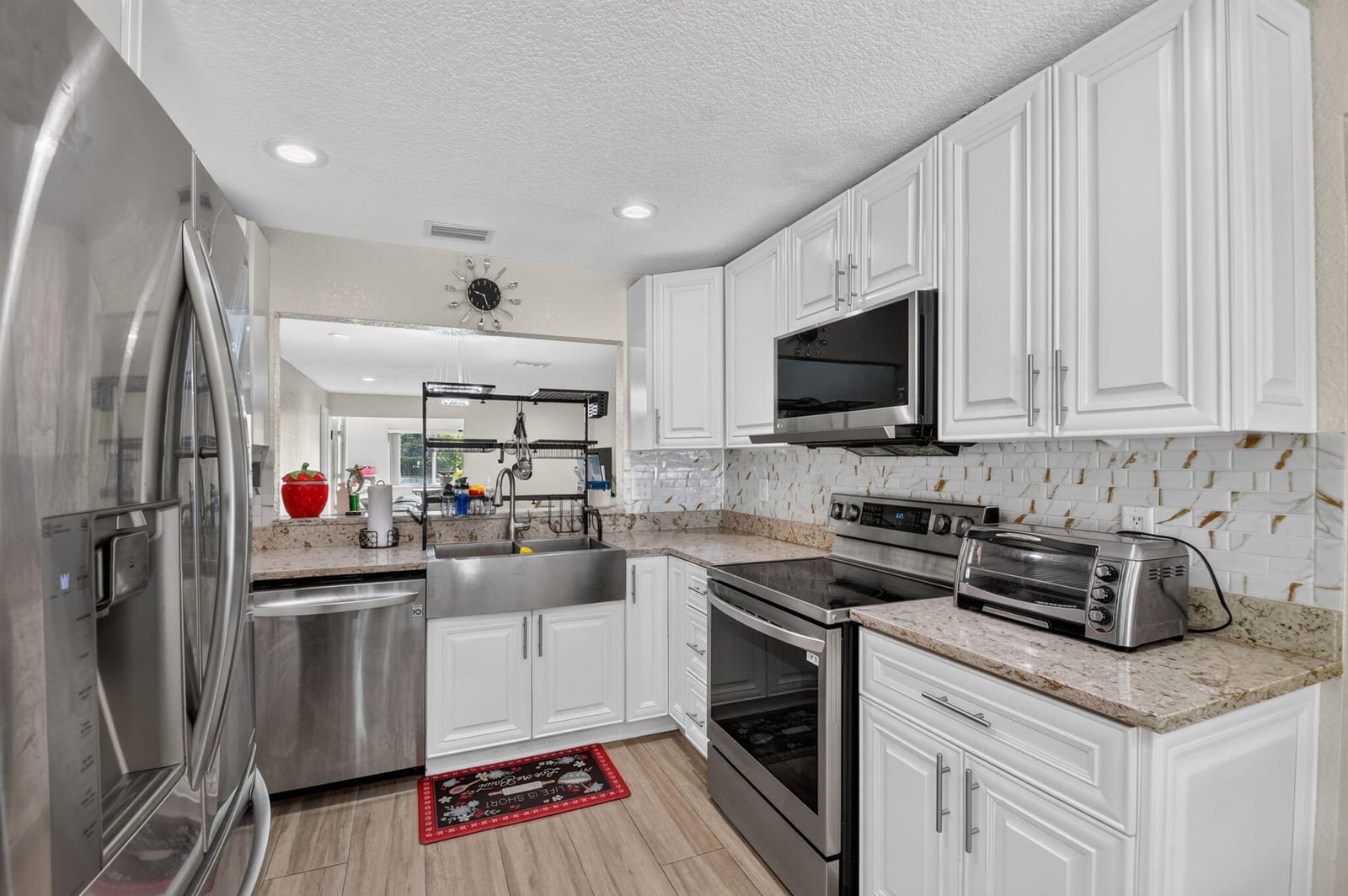 7099 PINE MANOR Drive, Lake Worth, FL 33467 photo 8