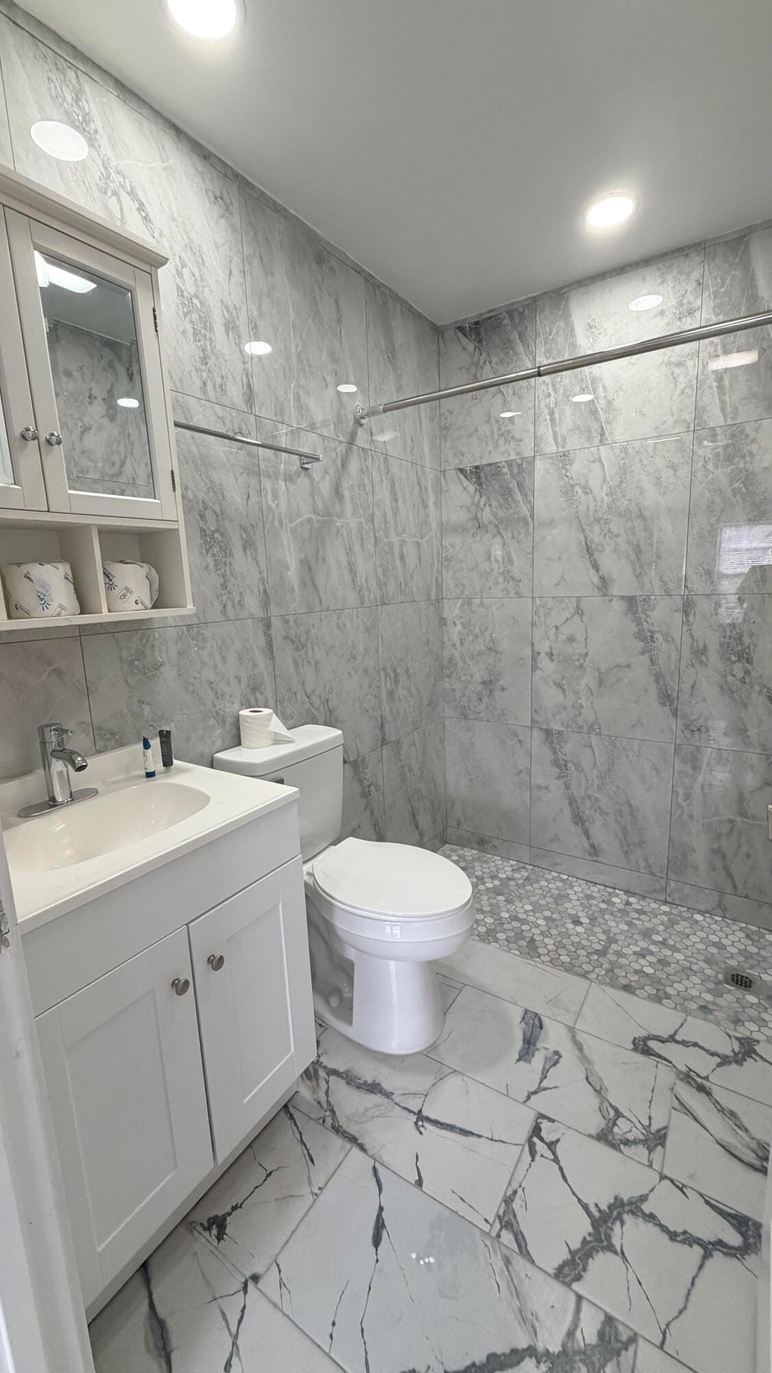 512 SE 21ST Avenue B, Boynton Beach, FL 33435 photo 3