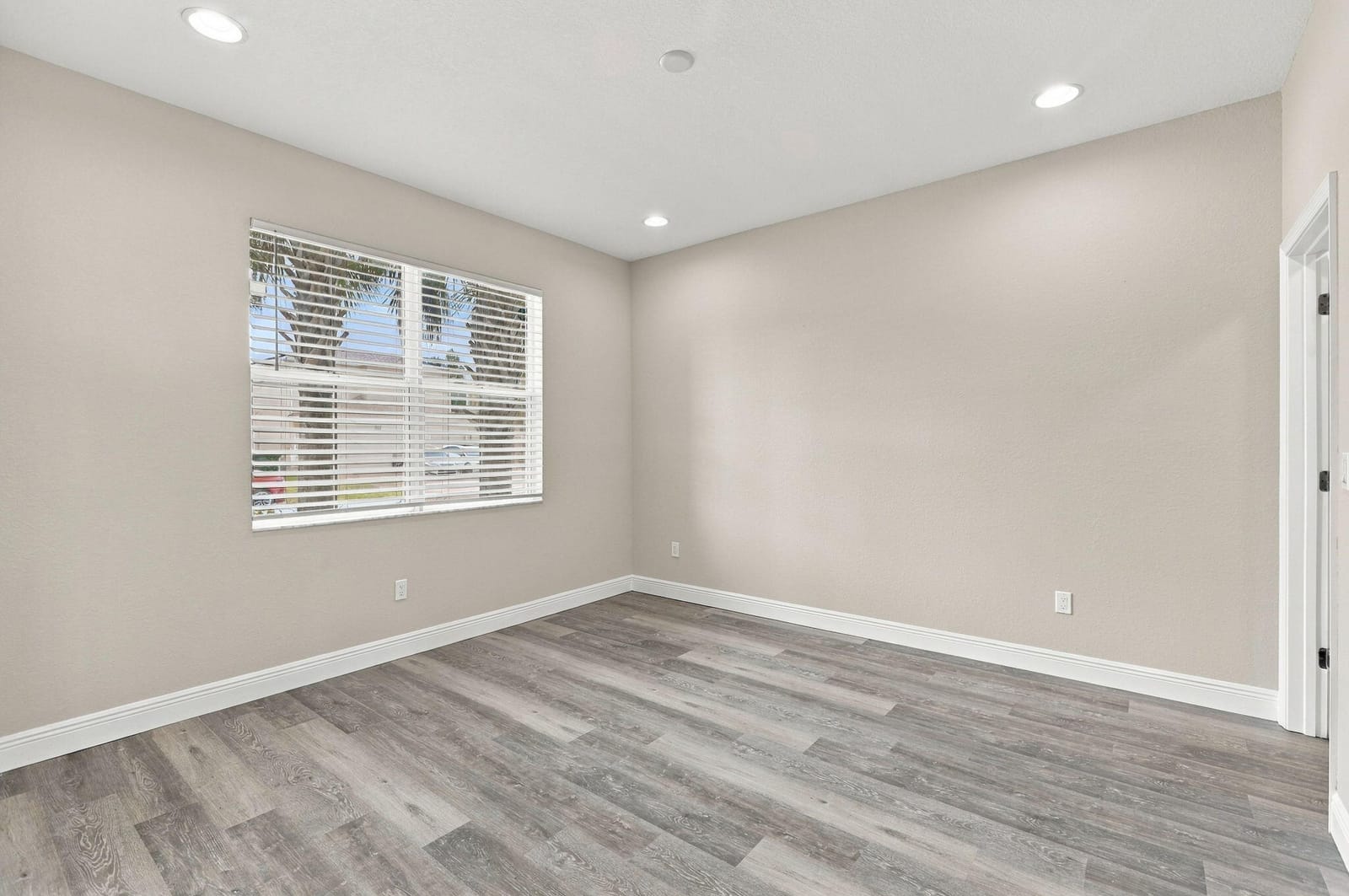 1247 NW LEONARDO Circle, Port St. Lucie, FL 34986 photo 7