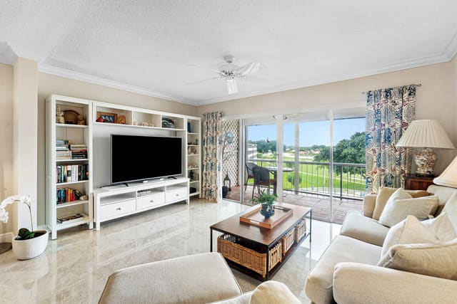 145 Atlantis Boulevard PH4, Atlantis, FL 33462
