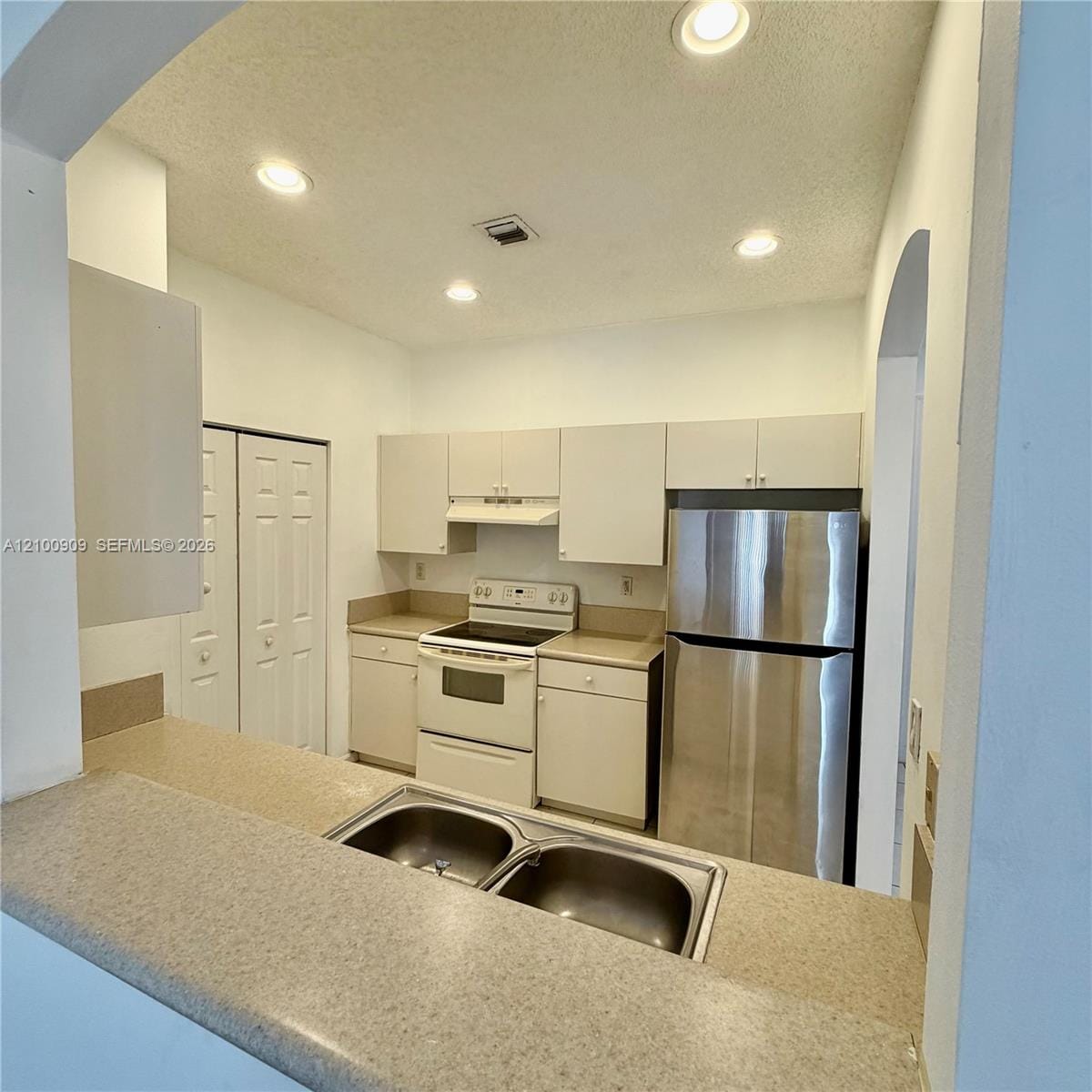 2238 NE 42nd Circle 2238, Homestead, FL 33033 photo 7