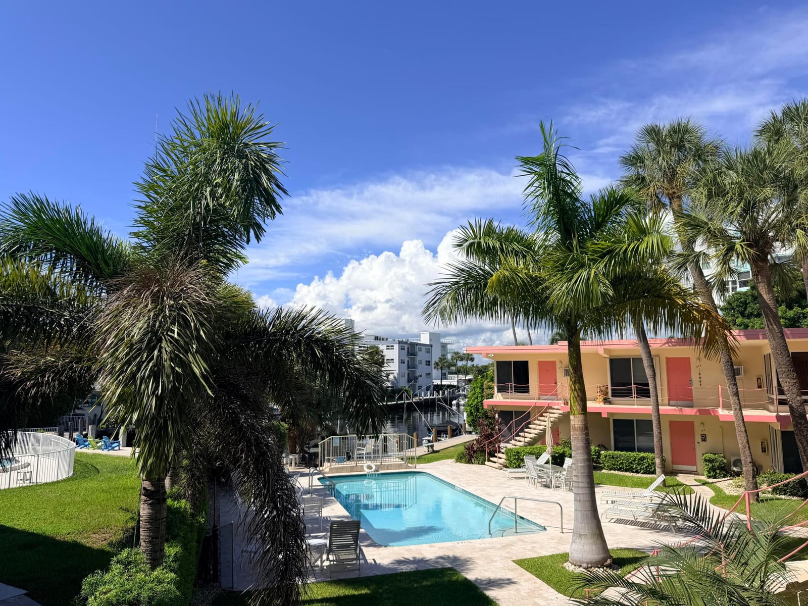 2825 NE 33rd Avenue 208, Fort Lauderdale, FL 33308 photo 2