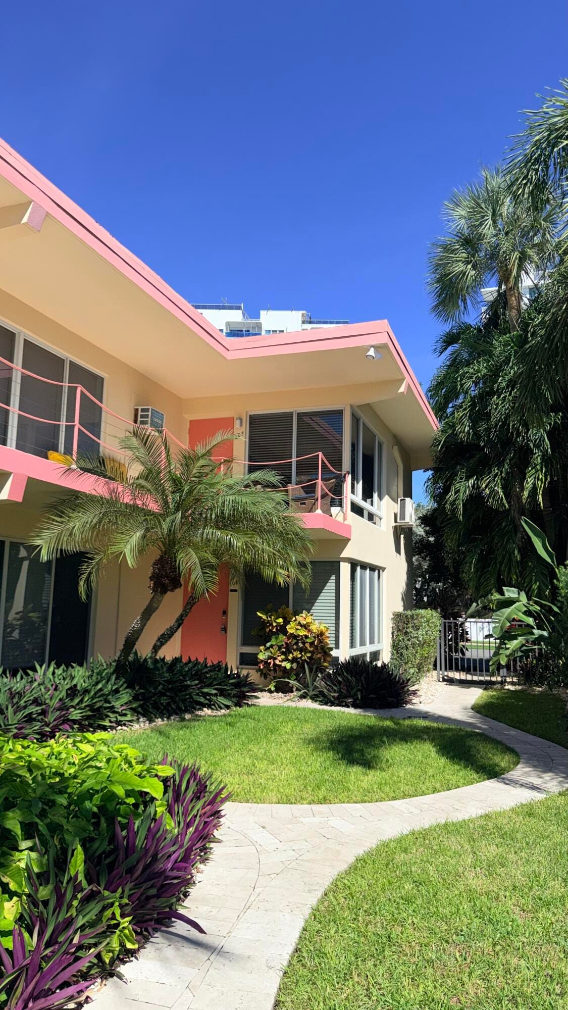 2825 NE 33rd Avenue 208, Fort Lauderdale, FL 33308 photo 24