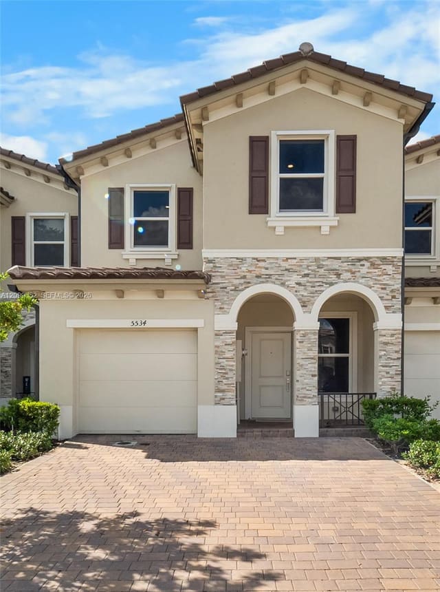 5534 NW 27th Place 1, Lauderhill, FL 33313