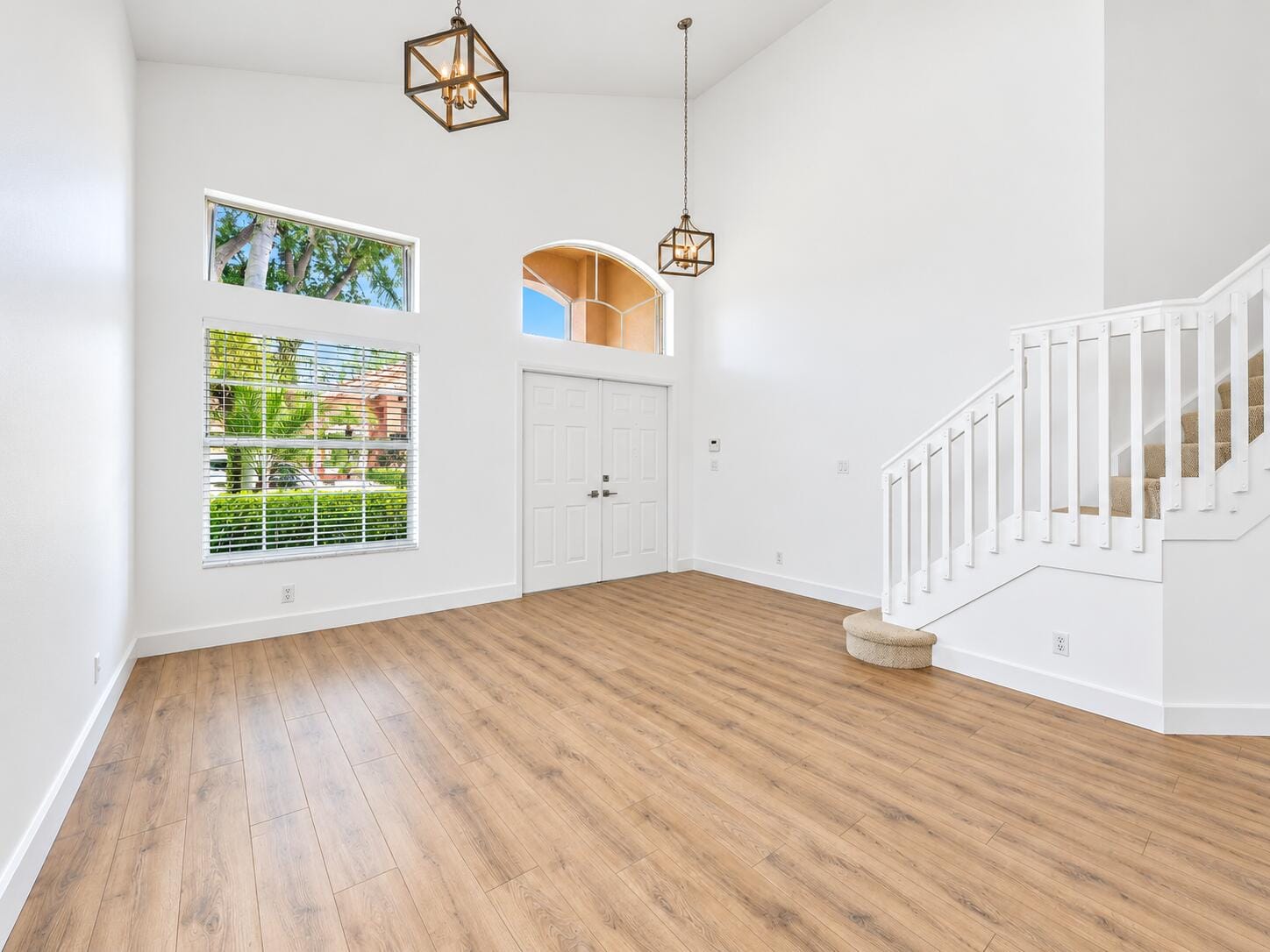 1045 Aspri Way — photo 2