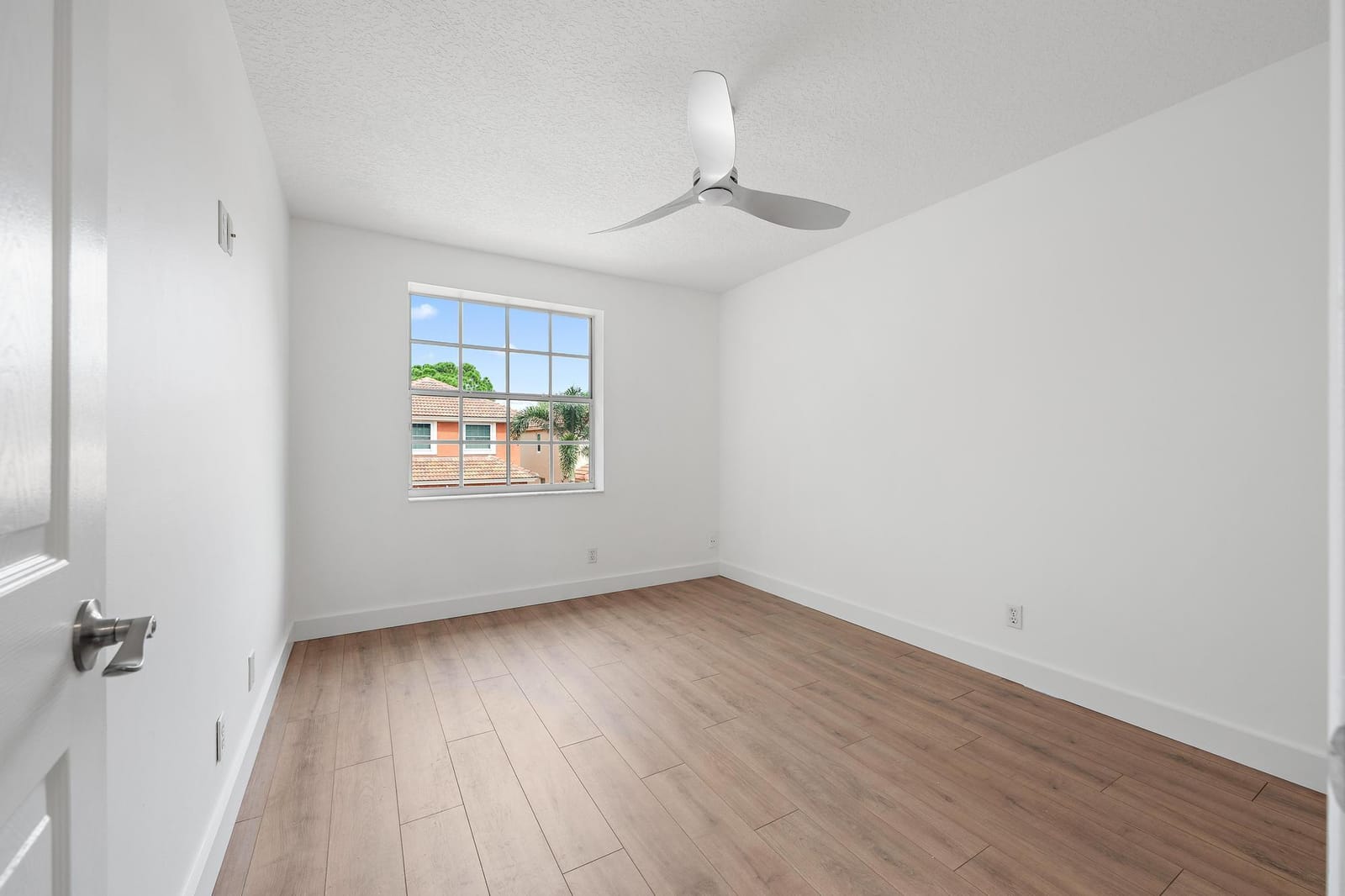 1045 Aspri Way, Riviera Beach, FL 33418 photo 19