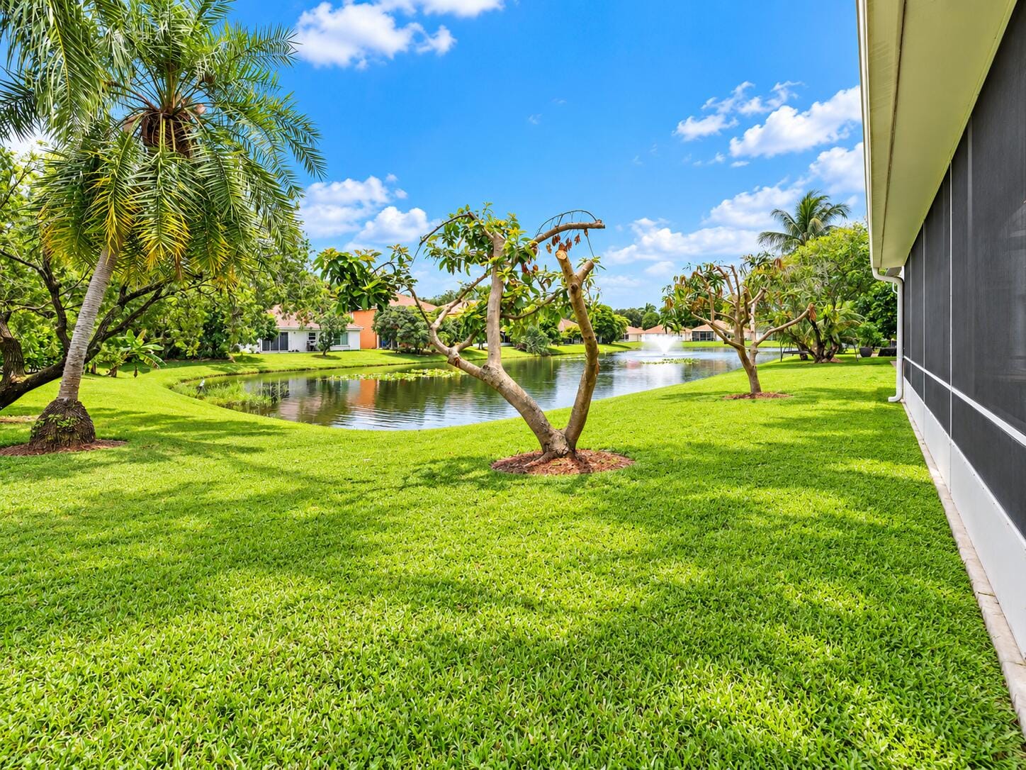 1045 Aspri Way, Riviera Beach, FL 33418 photo 24