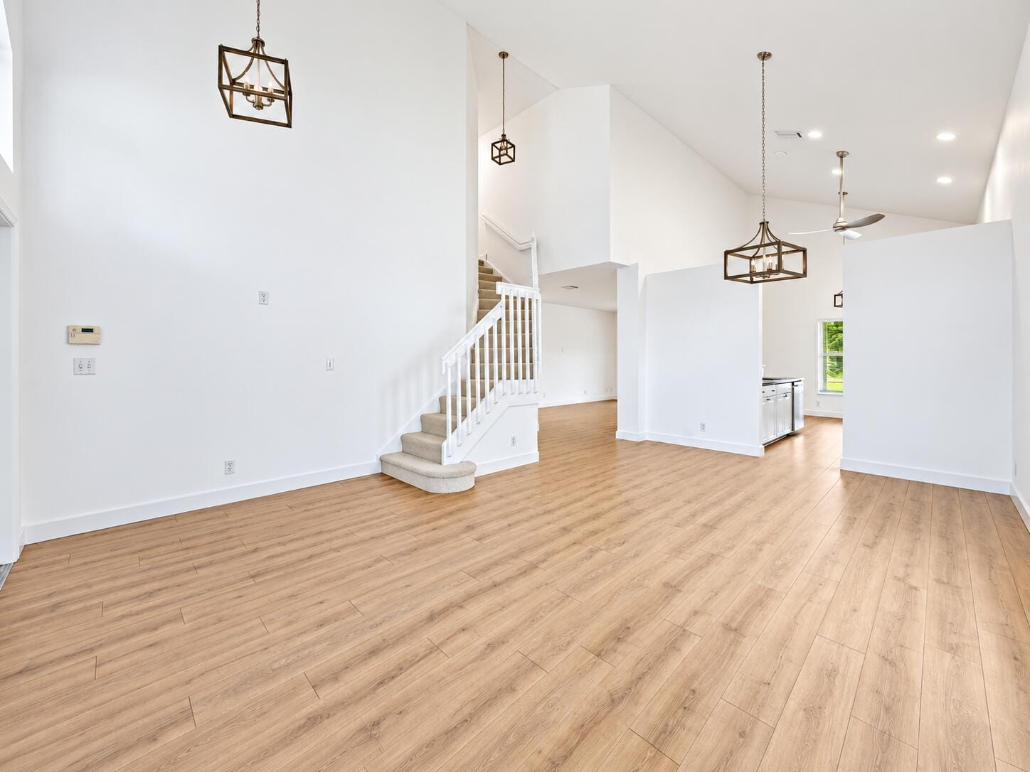 1045 Aspri Way — photo 4