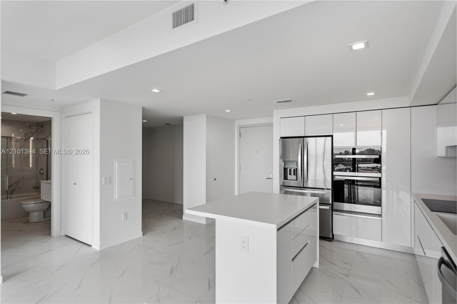 1170 E Hallandale Beach Boulevard 1811, Hallandale Beach, FL 33009 photo 6