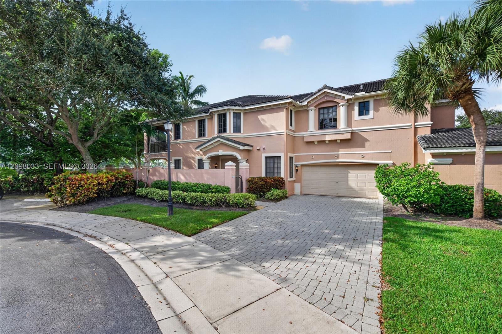 2737 Center Ct Drive 1-18, Weston, FL 33332 photo 3