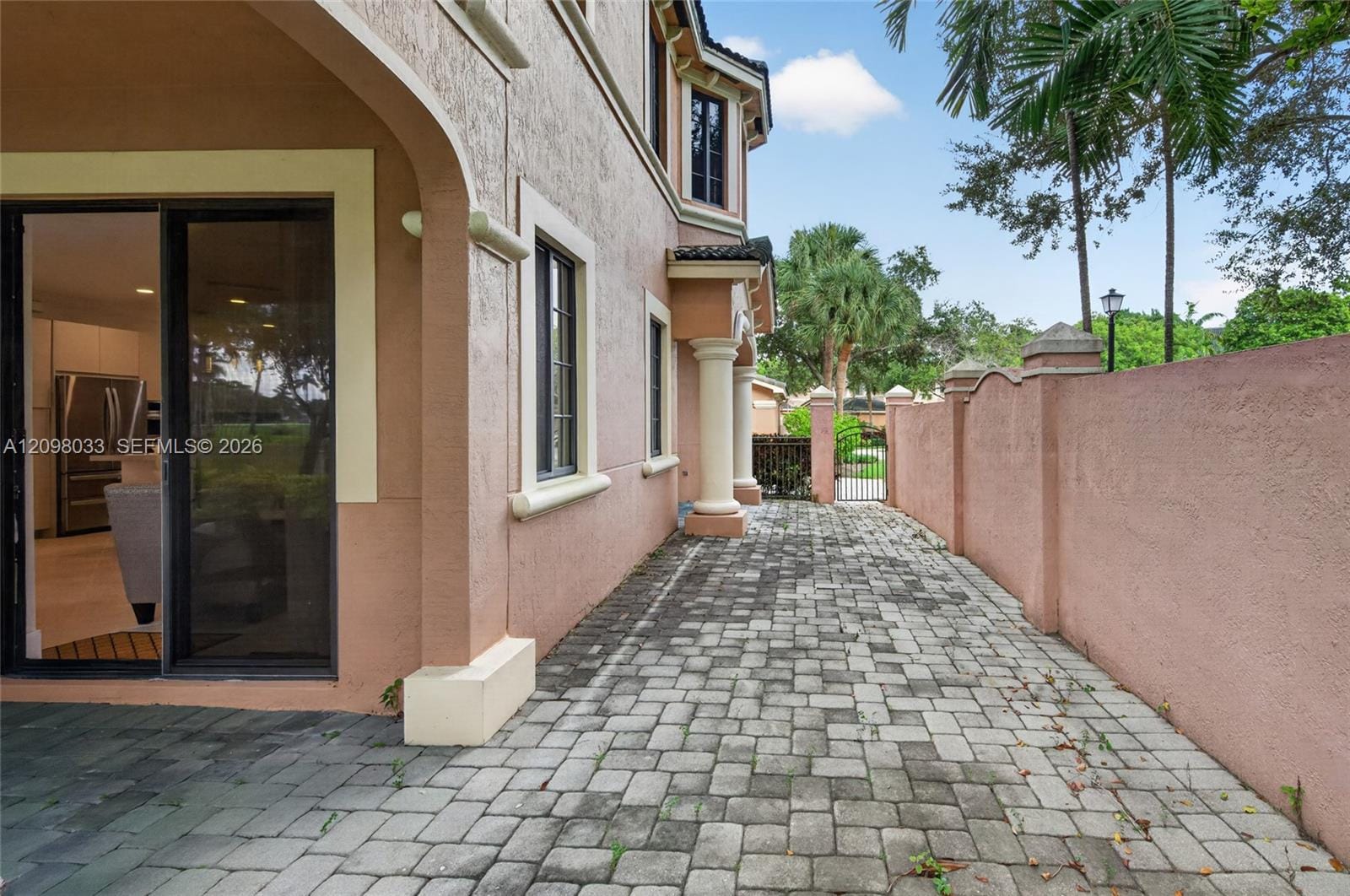 2737 Center Ct Drive 1-18, Weston, FL 33332 photo 21