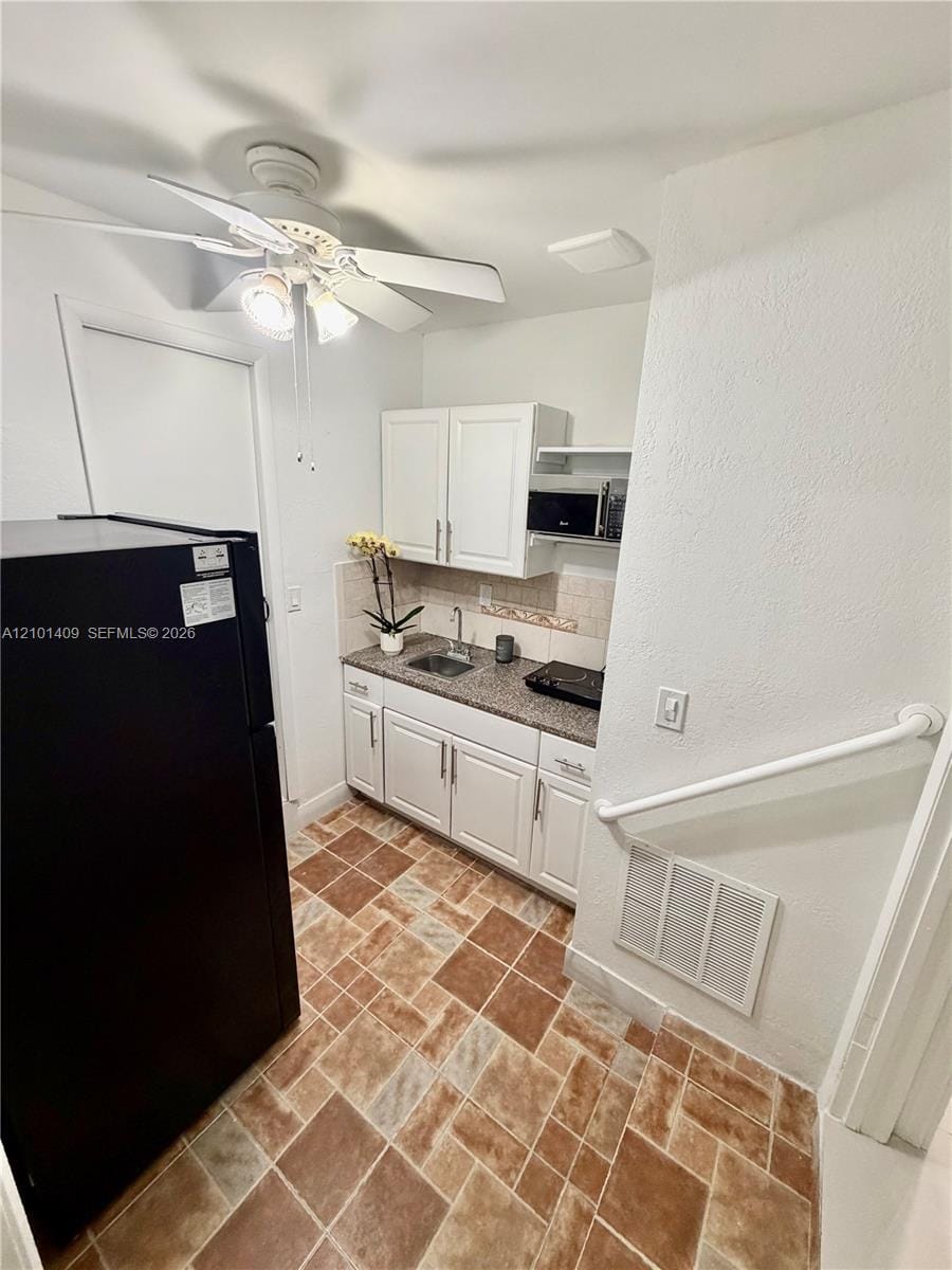 31 NW 133rd Place B, Miami, FL 33182 photo 3
