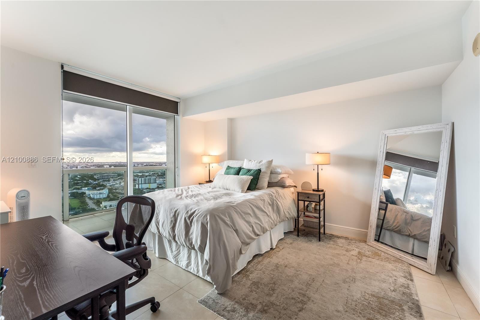 1800 N Bayshore Drive 4006, Miami, FL 33132 photo 15