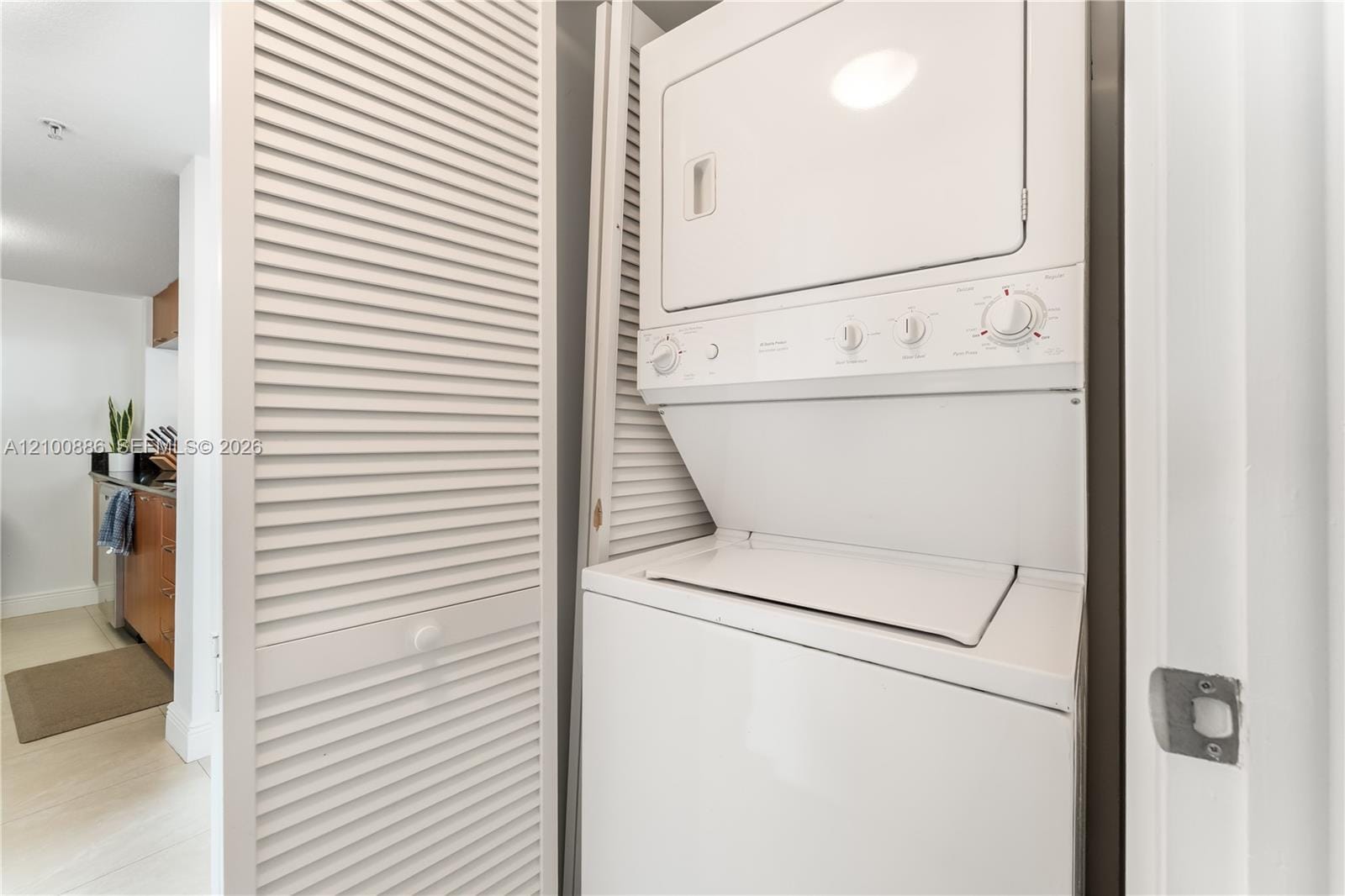 1800 N Bayshore Drive 4006, Miami, FL 33132 photo 17