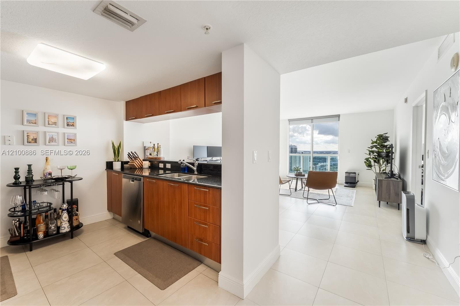 1800 N Bayshore Drive 4006, Miami, FL 33132 photo 6