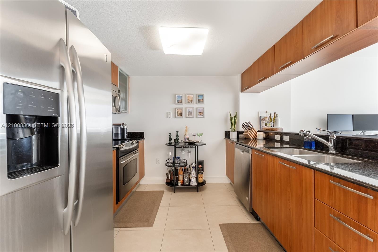 1800 N Bayshore Drive 4006, Miami, FL 33132 photo 7