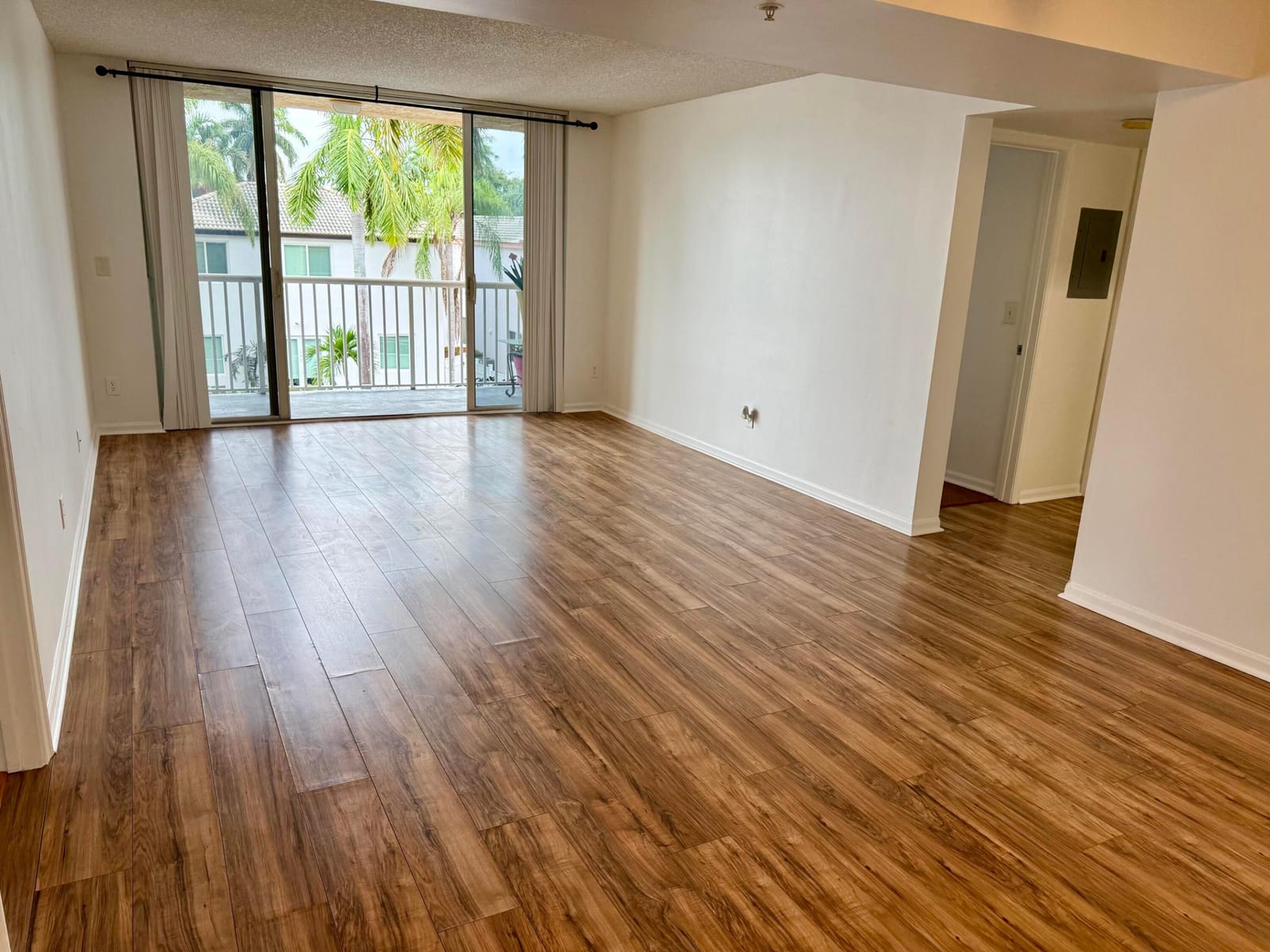1450 SE 3rd Avenue, Dania Beach, FL 33004 photo 6