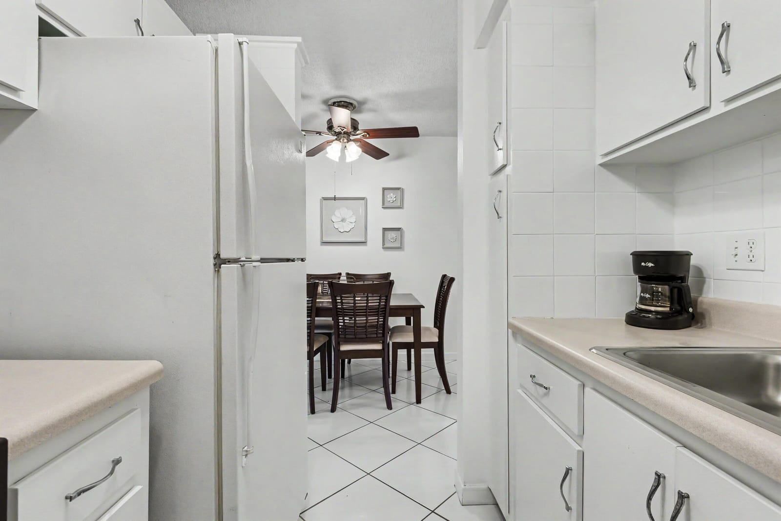 900 SW 10th Terrace 19S, Hallandale Beach, FL 33009 photo 22