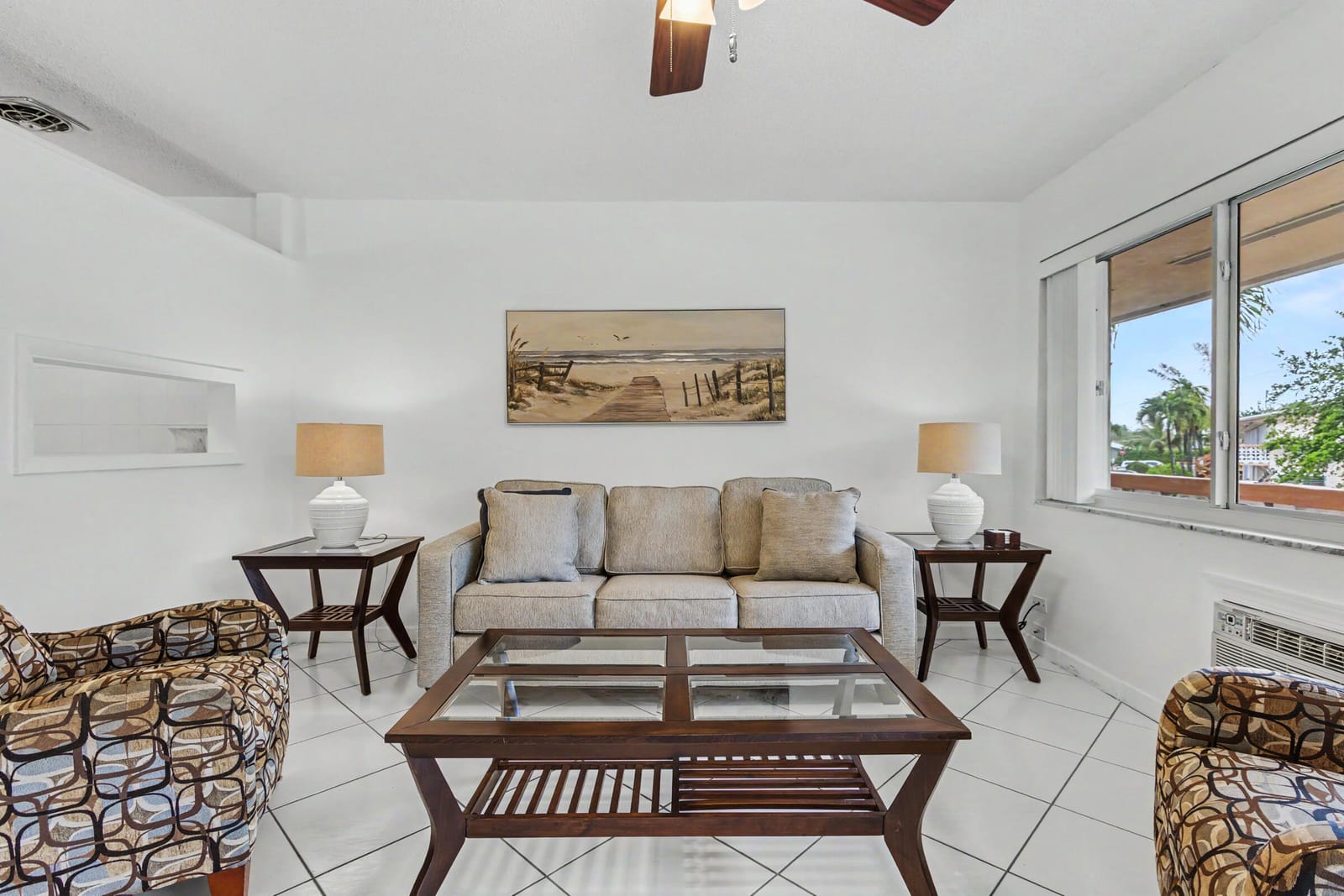 900 SW 10th Terrace 19S — photo 10