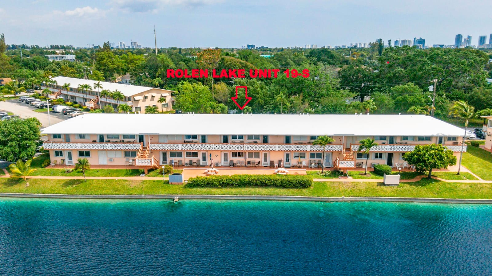 900 SW 10th Terrace 19S, Hallandale Beach, FL 33009