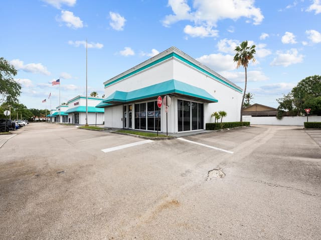 336 S POWERLINE Road 336 & 342, Deerfield Beach, FL