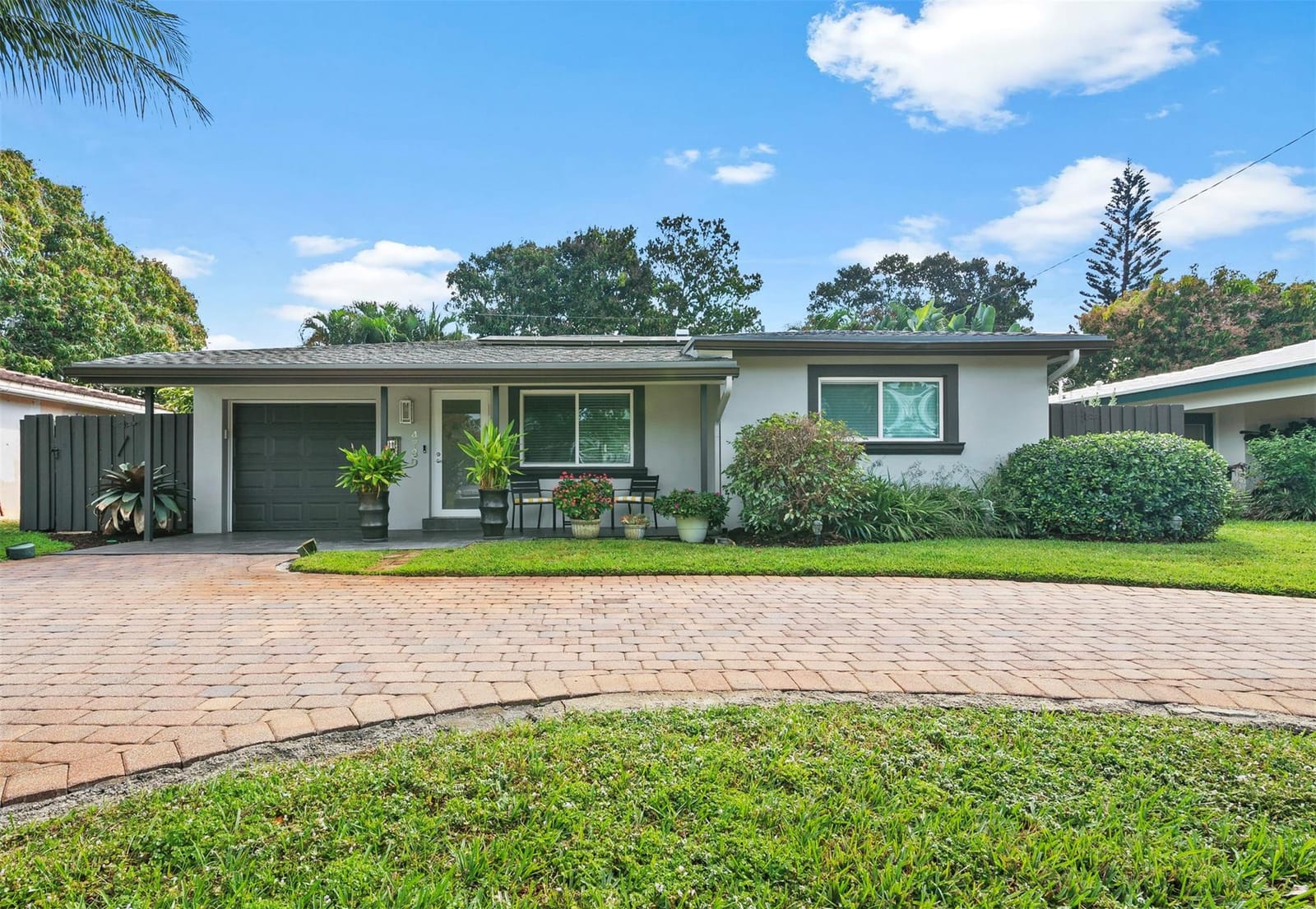 4780 NE 7TH Avenue, Oakland Park, FL 33334 photo 2