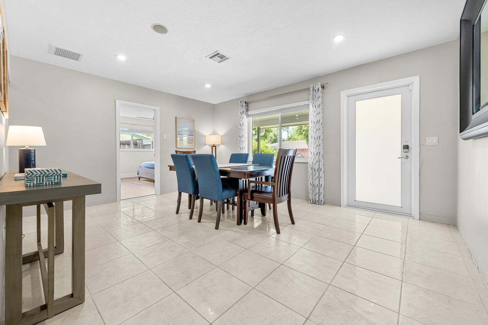 4780 NE 7TH Avenue, Oakland Park, FL 33334 photo 14