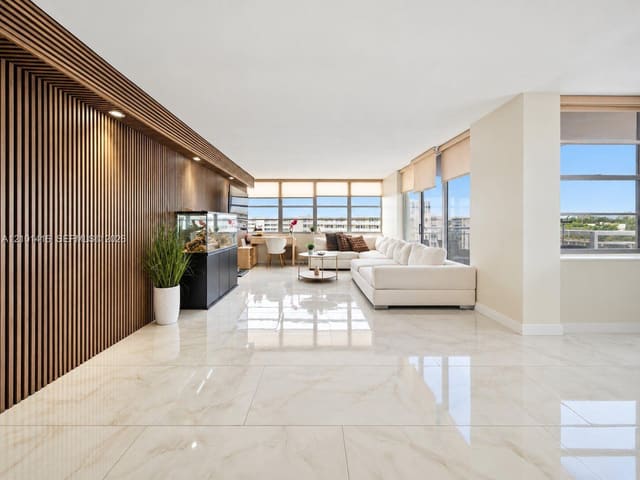 18011 Biscayne Boulevard 505, Aventura, FL 33160