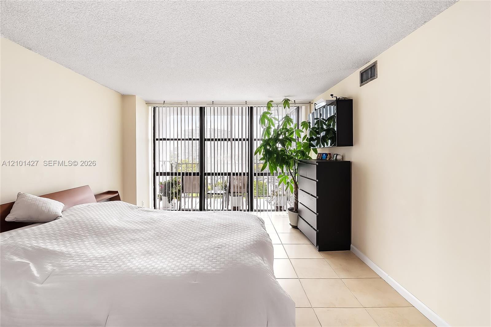 800 Parkview Drive 901, Hallandale Beach, FL 33009 photo 23